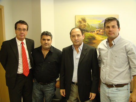 Júnior (assessor da deputada Aline Corrêa), Marcelo Otaviano, deputado Geraldo Vinholi e Alexandre Machado